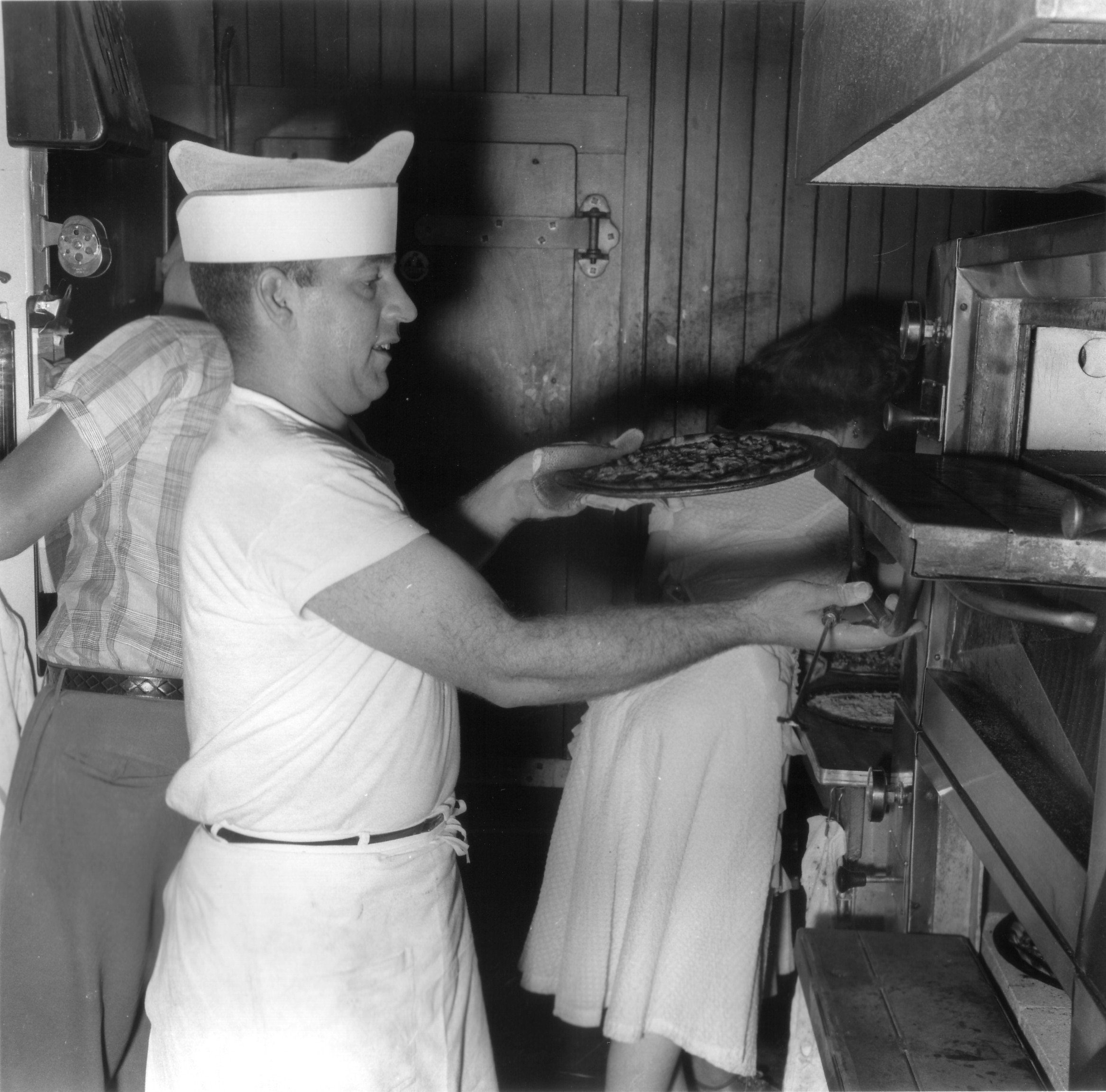 old fricanos pizza tavern photos 008